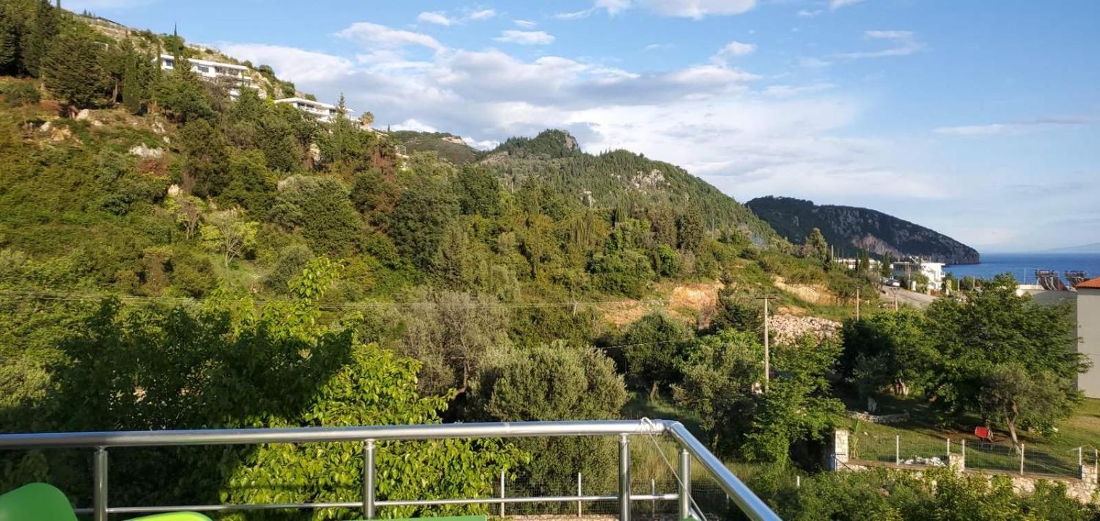Hotel Afrodite Dhërmi Buitenkant foto