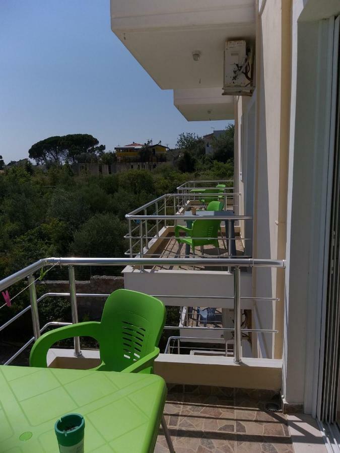 Hotel Afrodite Dhërmi Buitenkant foto